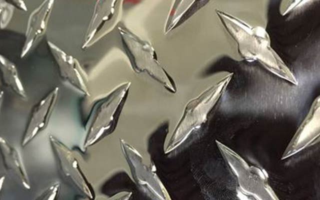 一條筋花紋鋁板 一條筋花紋鋁板