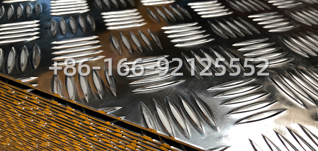 五條筋花紋鋁板